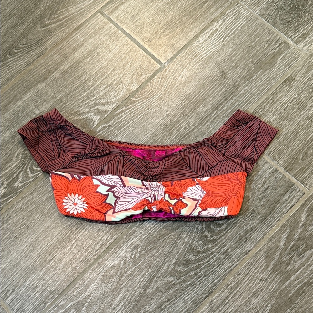 Maaji reversible tropical print Floral Bikini off the shoulder top small LN